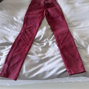 Guess Women's Skinny Pants - Burgundy